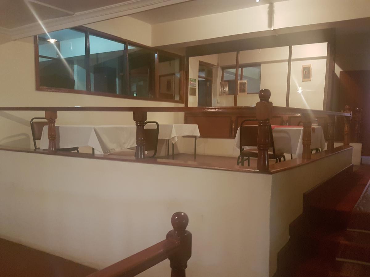 Kenya Continental Hotel Найроби Экстерьер фото