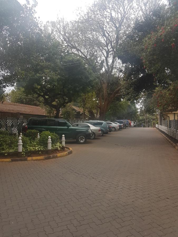 Kenya Continental Hotel Найроби Экстерьер фото