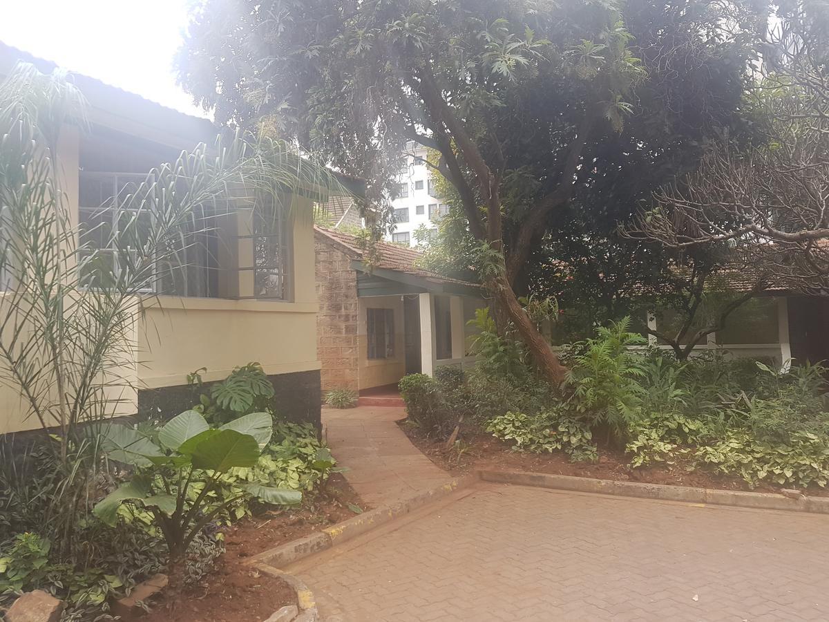 Kenya Continental Hotel Найроби Экстерьер фото